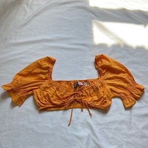 ✨3/$20✨ H&M puff sleeve crop top